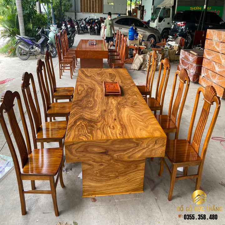 Bàn 10 ghế gỗ cẩm vàng nam phi