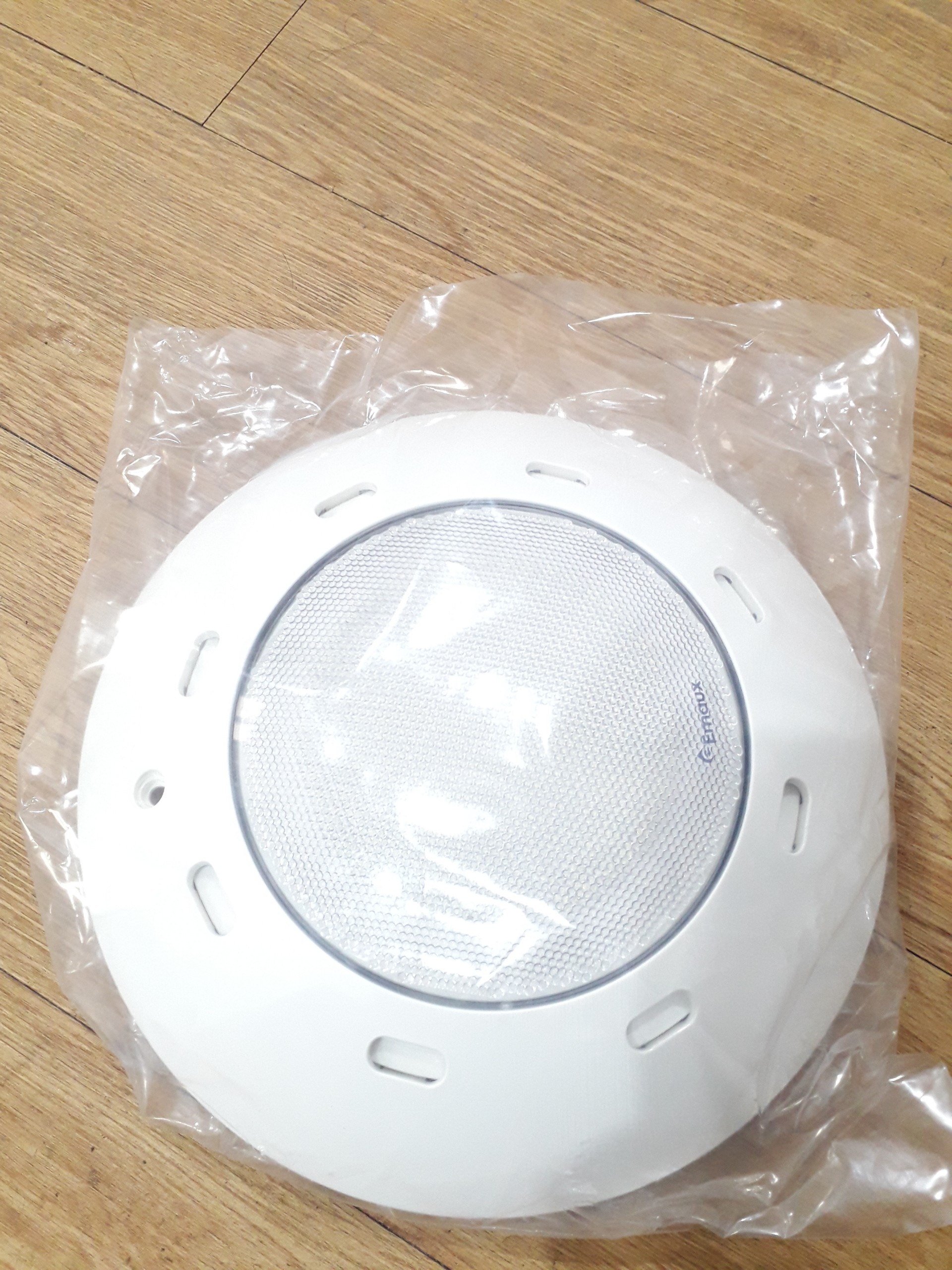 Đèn led âm nước 18W trang trí dưới nước chuyên dụng dạng chân đế