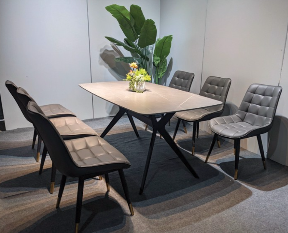 Bàn ăn mặt đá cẩm thạch Juno Sofa chân xương cá hiện đại