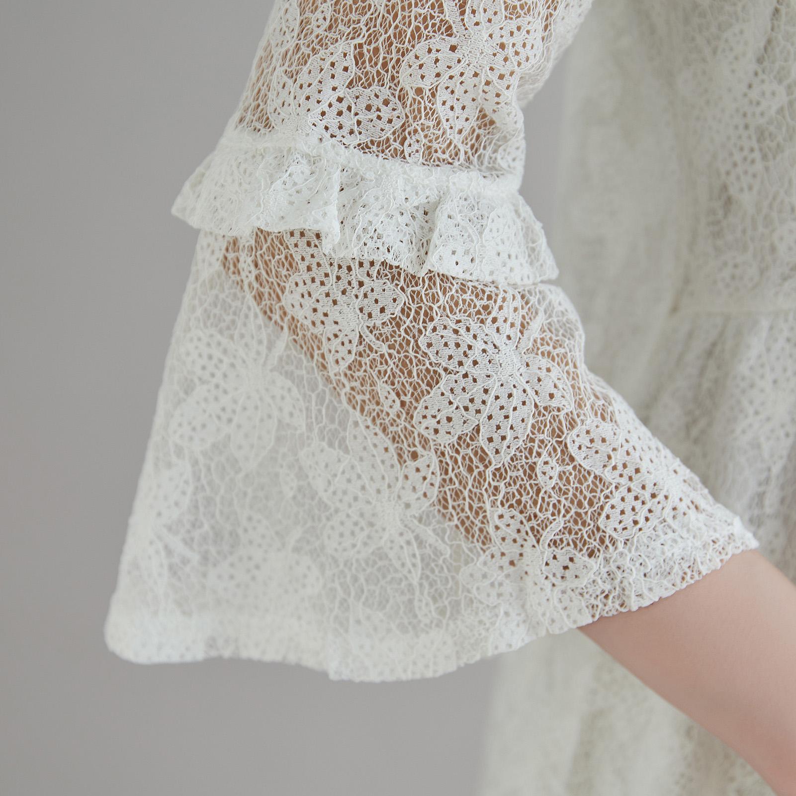 Women Floral Lace Dress 3/4 Flared Sleeves V Neck Ruffles A-line Plus Size Holiday Boho Casual Dress White