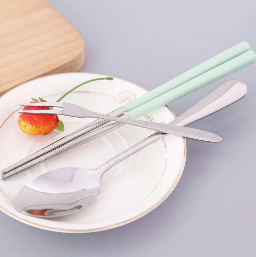 Bộ 3 món thìa,dĩa,đũa kèm hộp đựng tiện dụng - Sản phẩm bằng nhựa lúa mạch an toàn thân thiện - Giao màu ngẫu nhiên