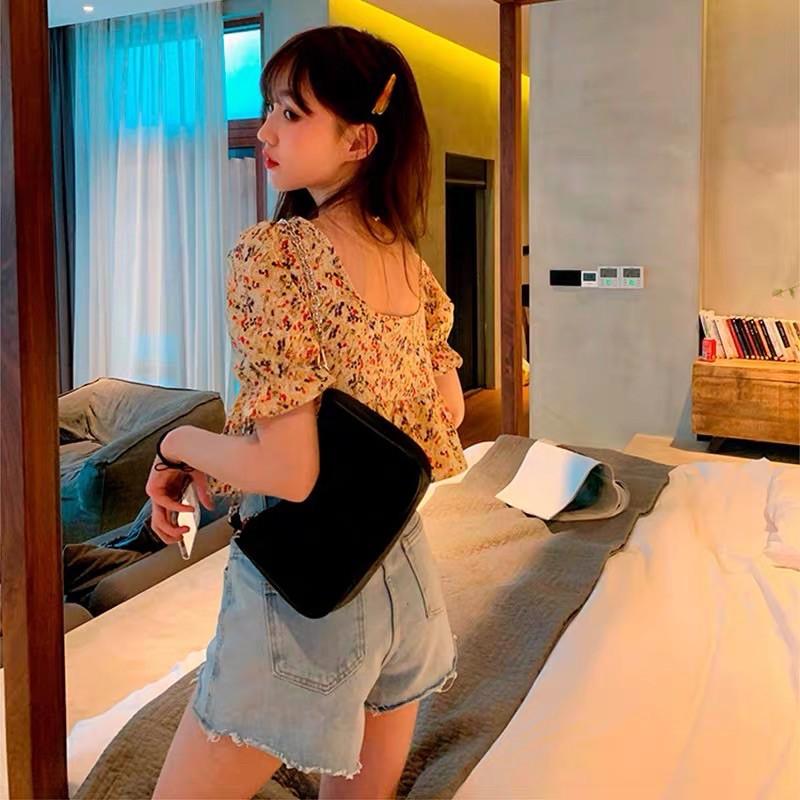 MS123 Áo croptop hoa nhí tay bồng