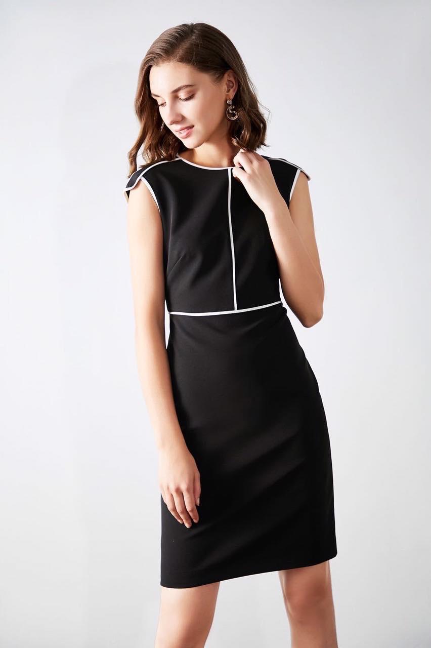 ĐẦM ÔM SỌC CÔNG SỞ