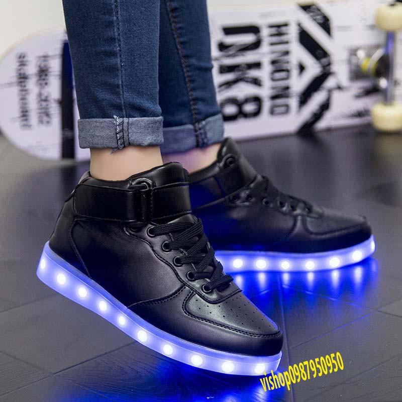 Giày Phát Sáng Đen Cao Cổ -Có Đèn Led 7 Màu 11 Chế Độ Sáng (M(19) M_(91