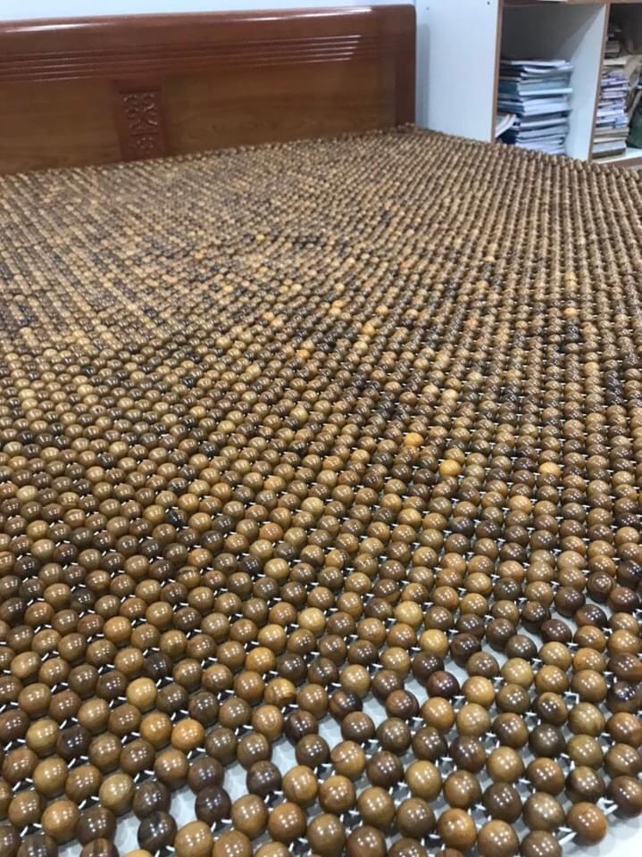 Chiếu Hạt Gỗ Bách Xanh Cao Cấp Hạt 1.8cm ( video , hình thật )