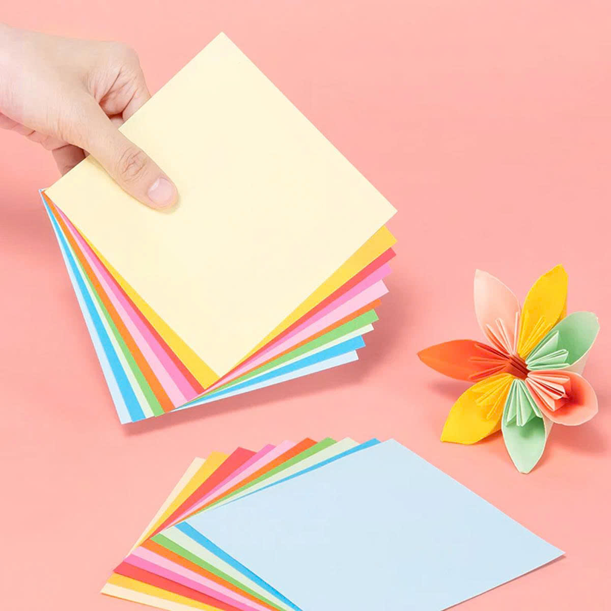 Giấy Gấp Thủ Công Origami - 15 x 15 cm - 10 Màu - Deli EY014 (50 Tờ/Xấp)