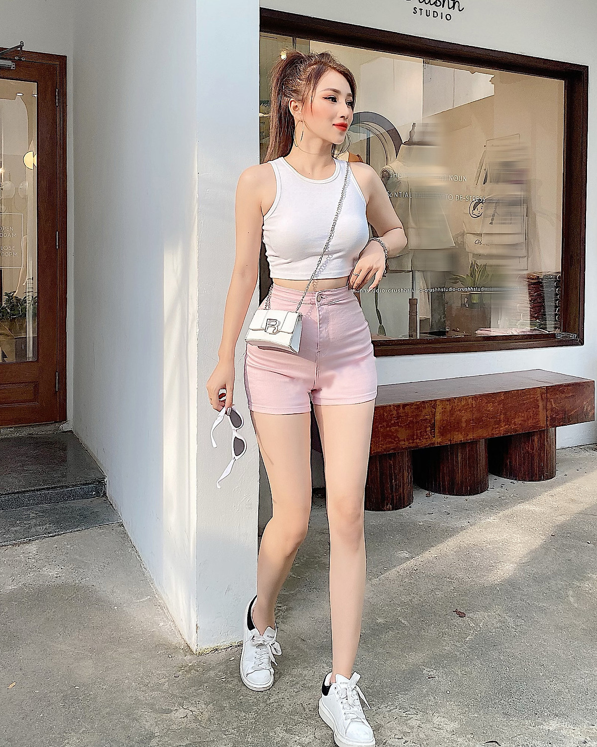 Áo Ba Lỗ Viền Ngược Croptop Cá Tính