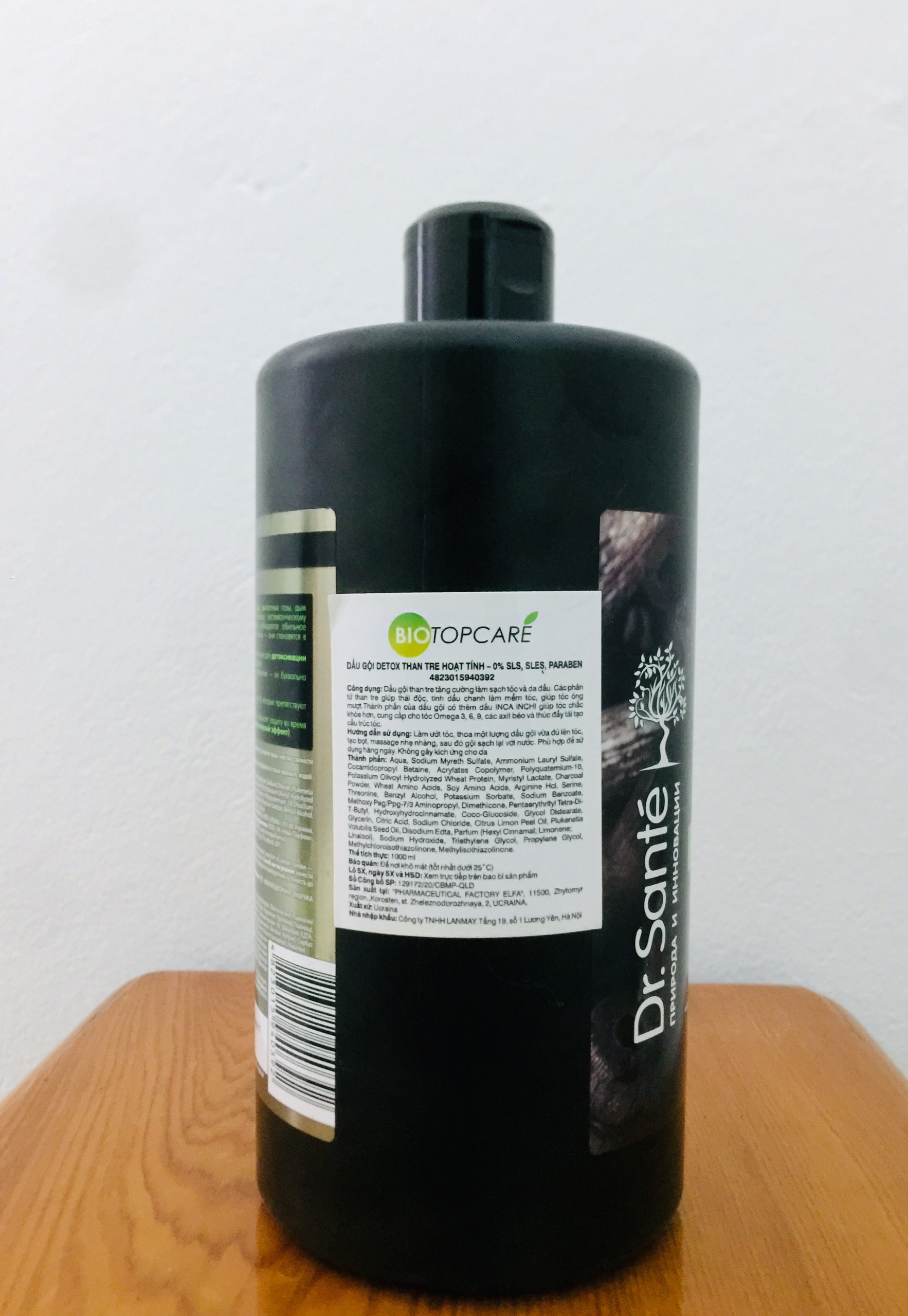 Dầu gội Dr. Sante Detox Hair giúp làm sạch, mềm mượt tóc 1000 ml