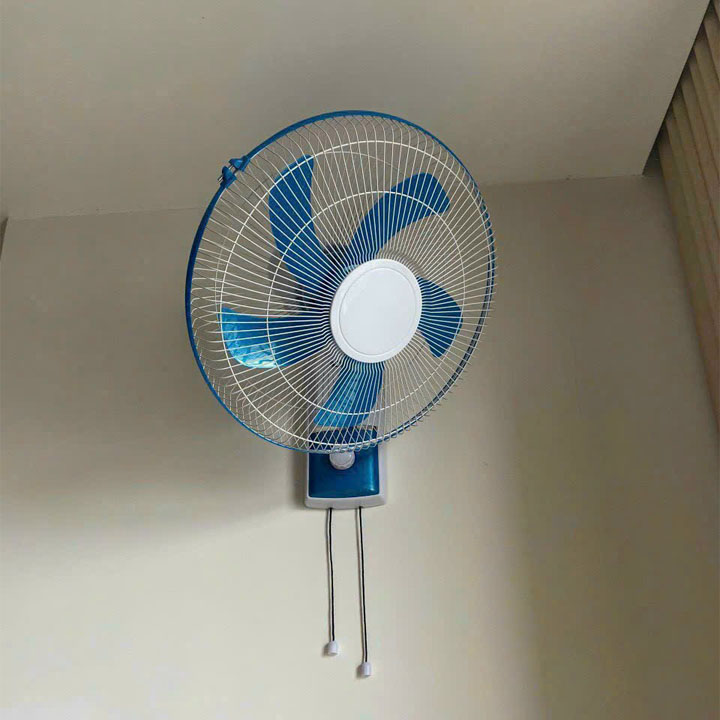 Quạt năng lượng mặt trời, Quạt tích điện, Công suất 50W, Có củ sạc điện 220V