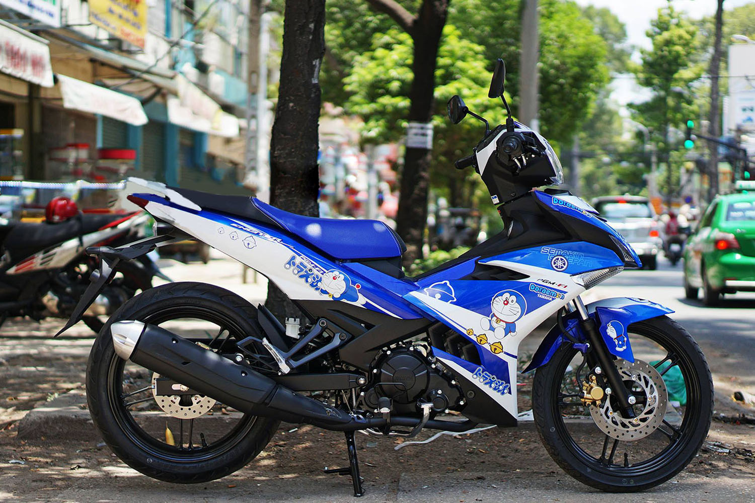 Tem trùm Exciter 150 Doraemon
