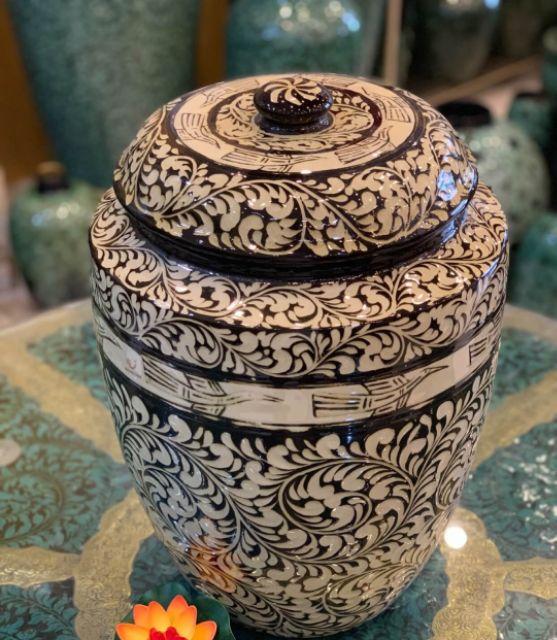 Hũ gạo hoạ tiết khắc tay thủ công