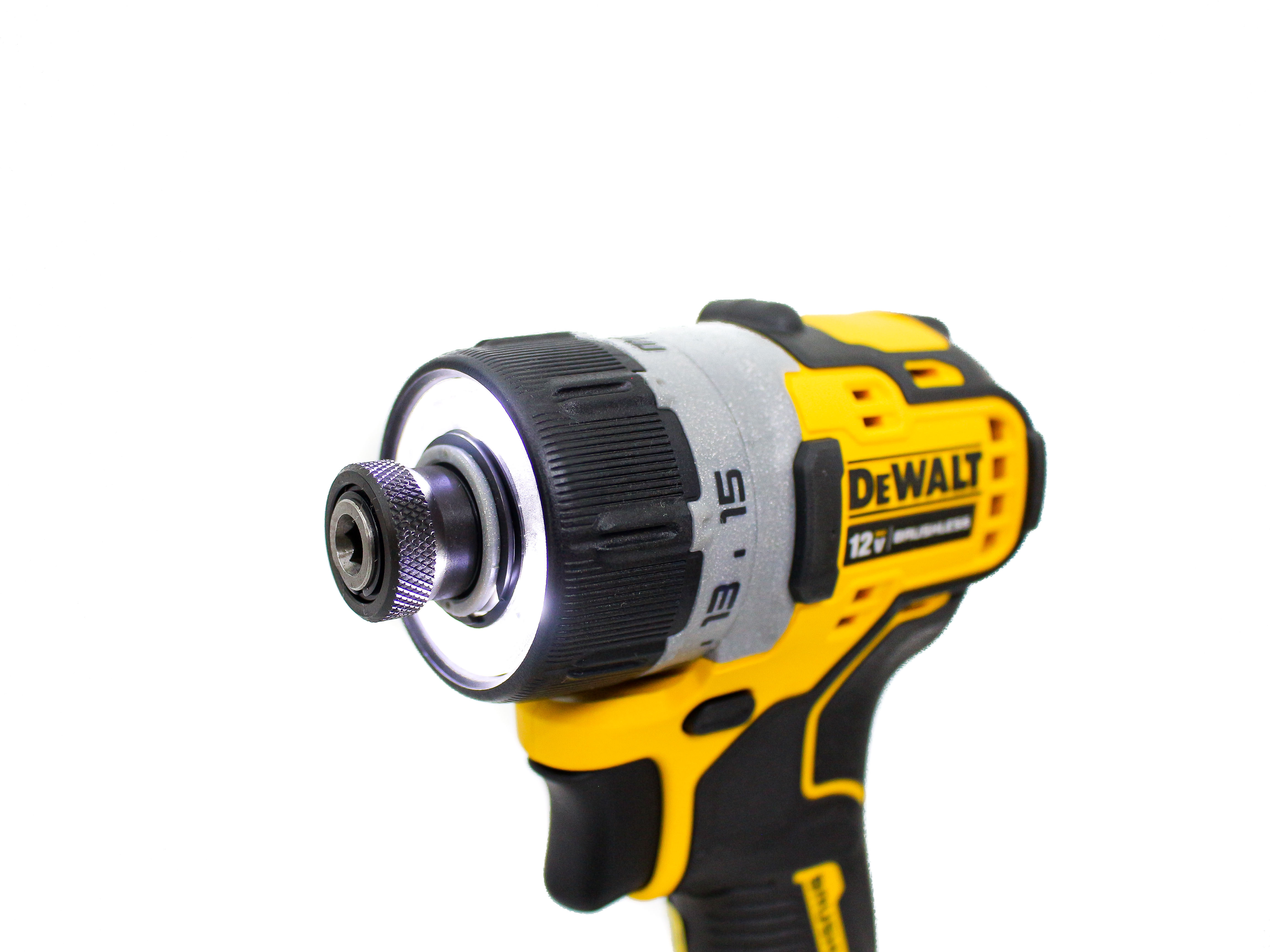 DCF601D2-KR MÁY VẶN VÍT CẦM TAY DÙNG PIN DEWALT (KHÔNG CHỔI THAN)