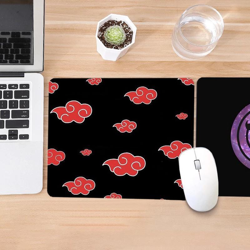 Miếng Lót Chuột Và Bàn Phím Chống Trượt In Hình Naruto