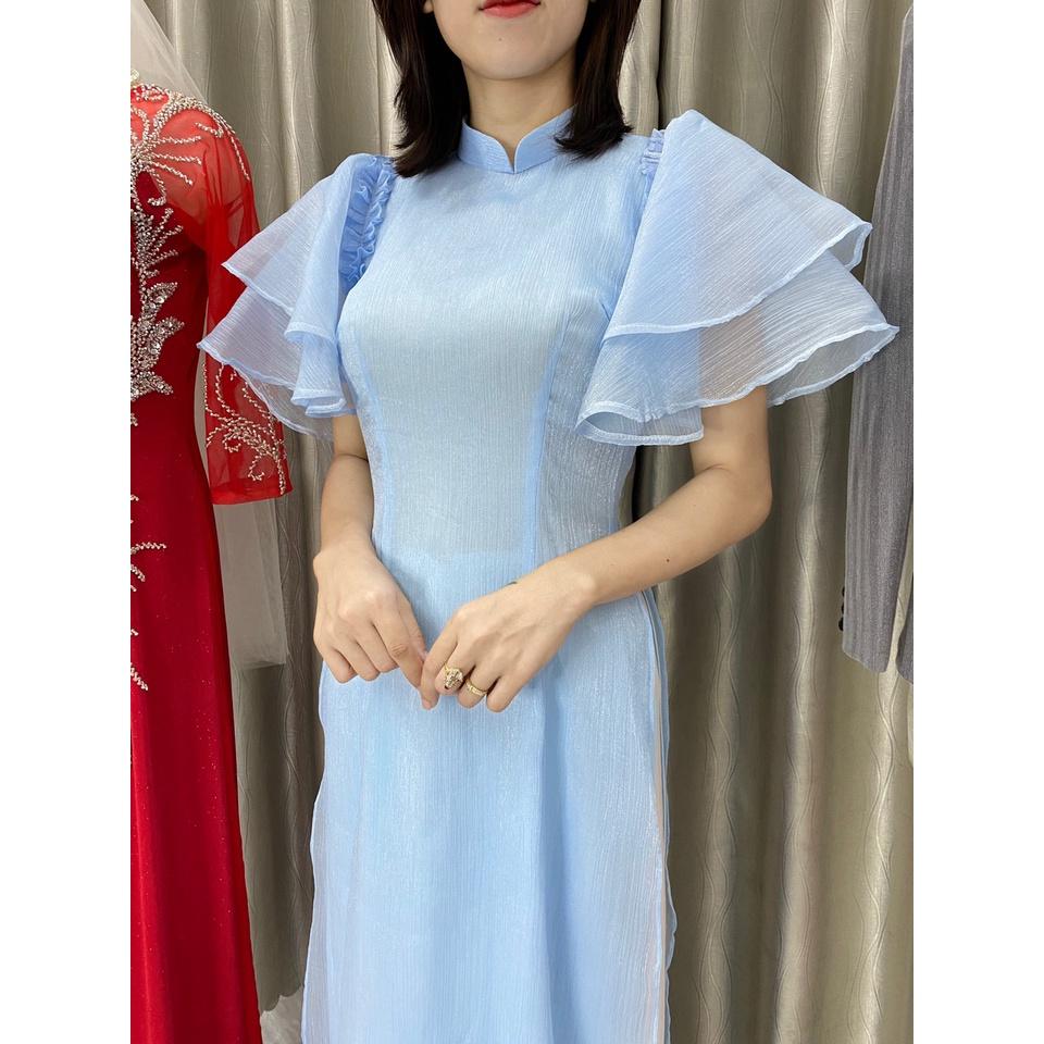 Áo dài dáng xinh tông xanh nhẹ nhàng