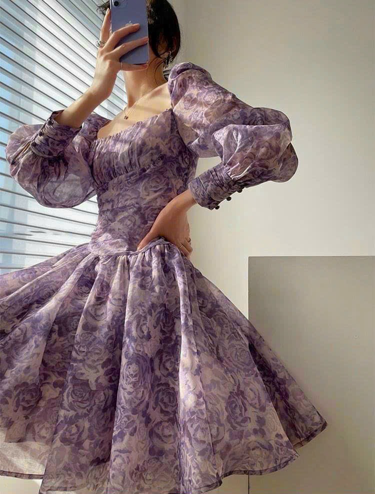 ĐẦM XOÈ TAY DÀI XẾP LY NGỰC MÀU Y HÌNH