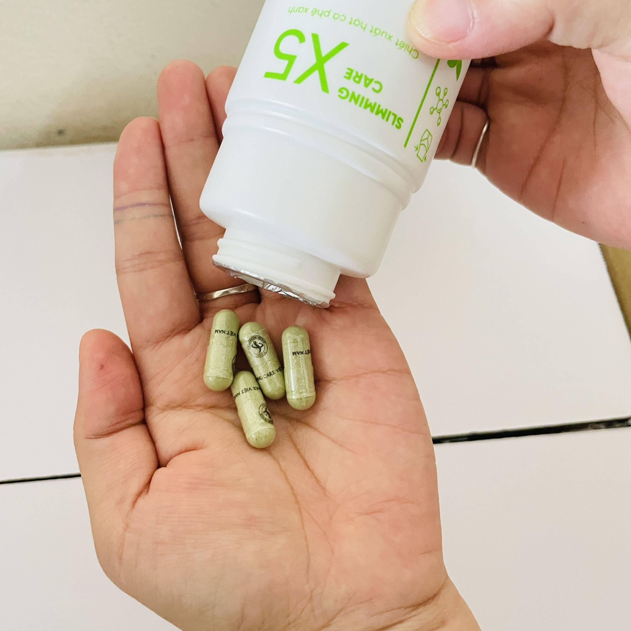 Thảo mộc hỗ trợ cải thiện cân nặng Green Diet Slimming Care X5