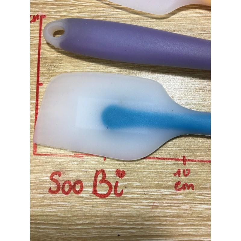Muỗng vét kem silicon