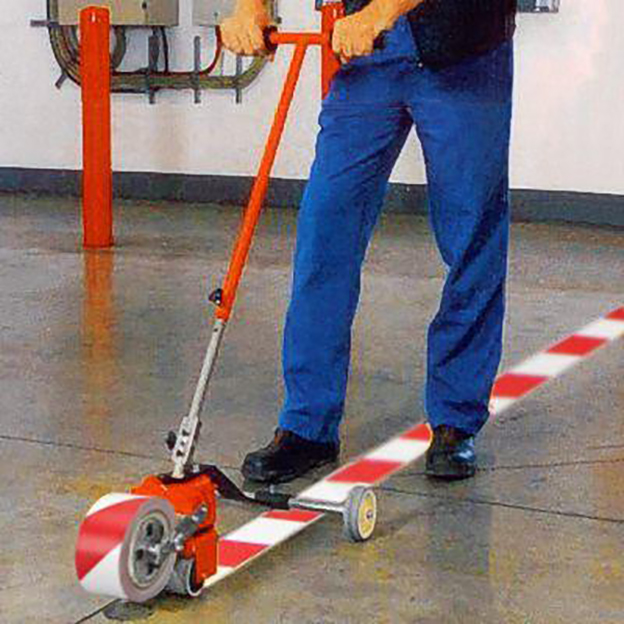 Băng keo dán nền cảnh báo 3M 767 50mm x 33m
