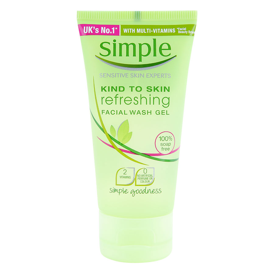 Túi Du Lịch Simple (Bộ 4 Sản Phẩm): Khăn Tẩy Trang Simple (7 Tờ) + Nước Hoa Hồng Simple (50ml) + Sữa Rửa Mặt Dạng Gel Simple (50ml) + Kem Dưỡng Ẩm Simple (50ml)