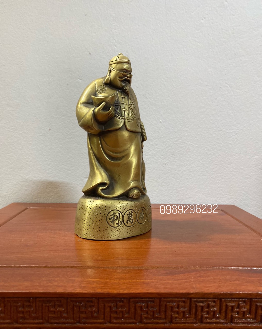 Tượng ông quản gia quản tài bằng đồng thau phong thủy cao 21cm