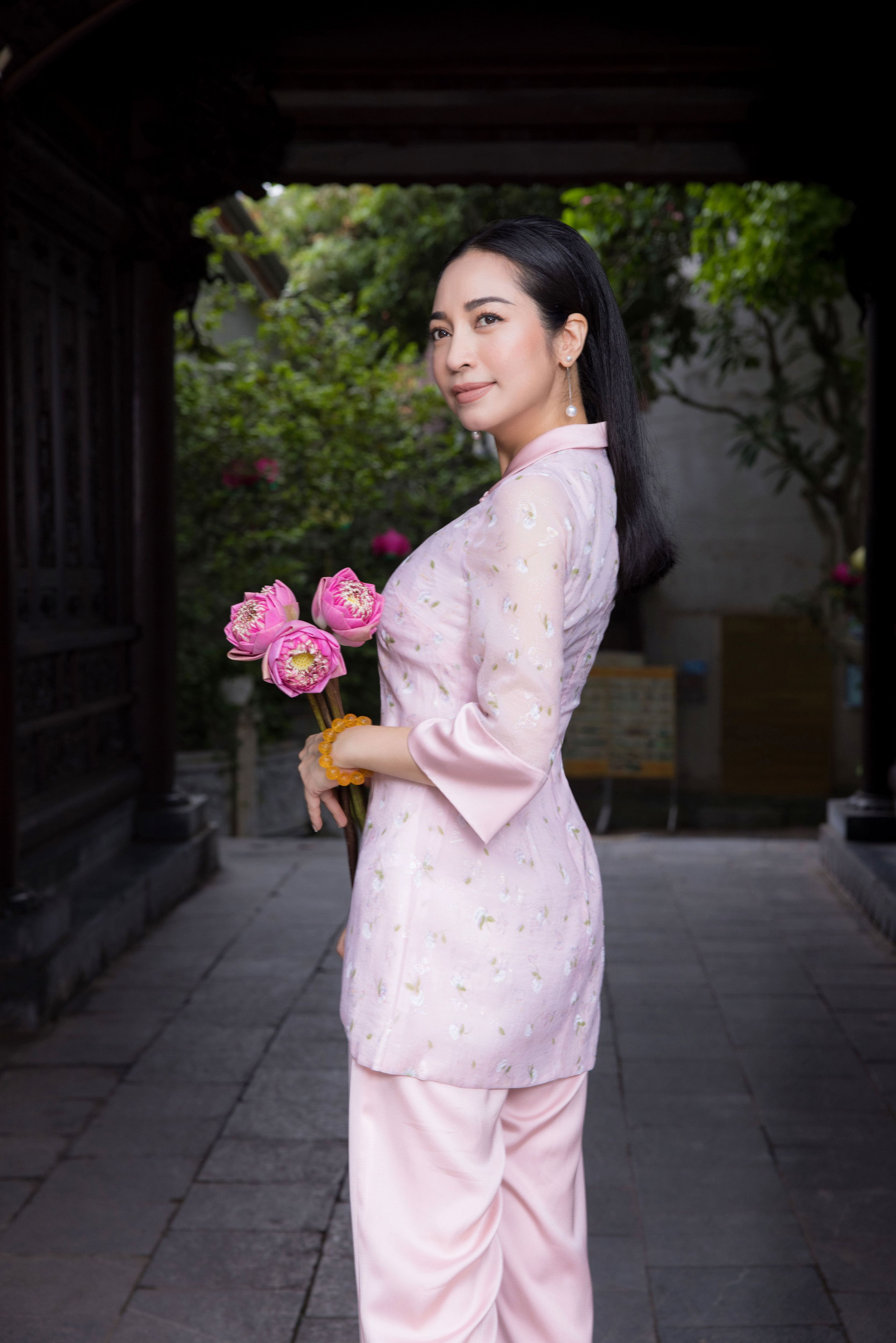 Đồ Lam Thiết Kế Linh Đan Hoa Pháp Phục Liên Trang Vải Voan Tơ Hoa Cho Phật Tử Áo Đi Chùa Lễ Phật,Tụng Kinh - FW23PP001