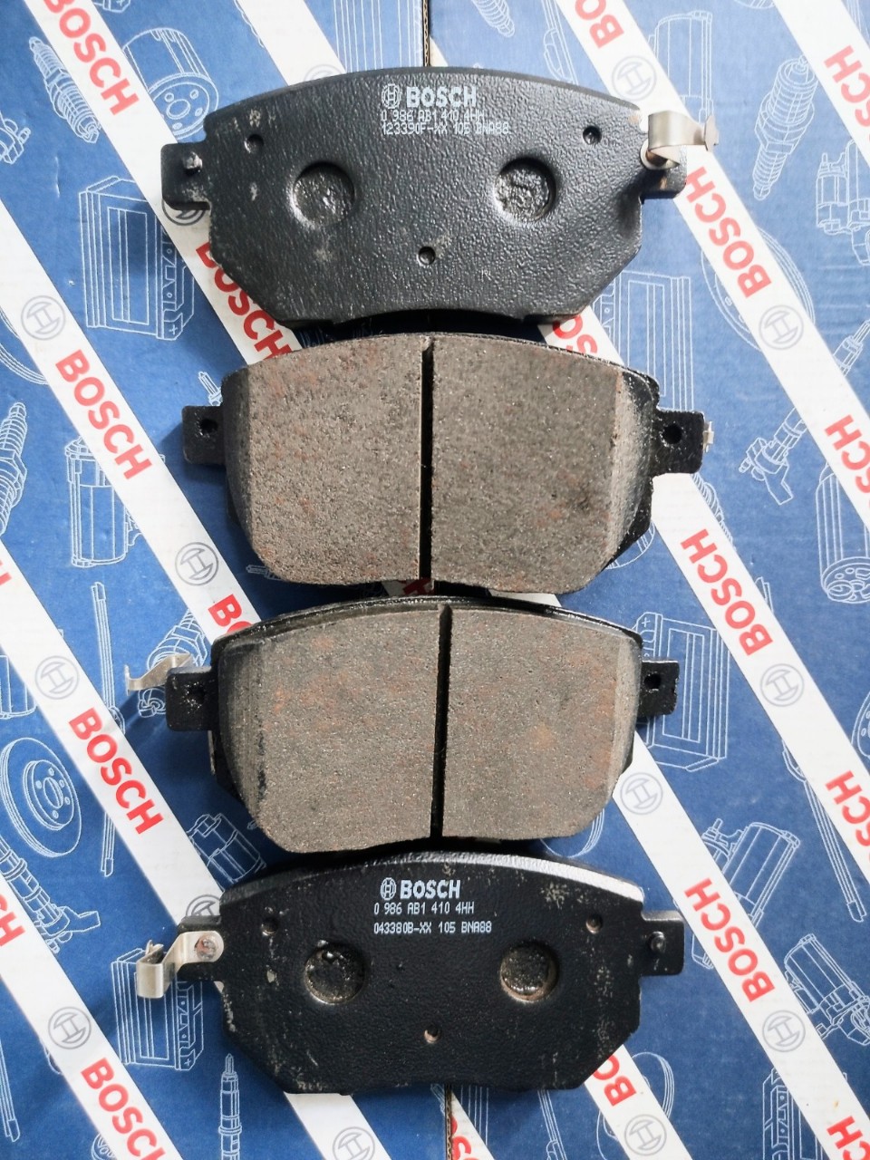 Bố Thắng Trước Nissan Murano INFINITI FX35 FX45 - Bosch BP 1410