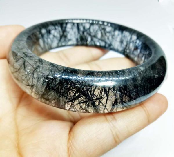 Vòng kiềng thạch anh tóc Đen  chuẩn 6A
