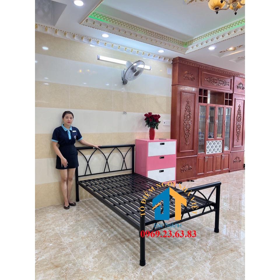 Giường sắt đan chéo 1m2x2m Đại Thành