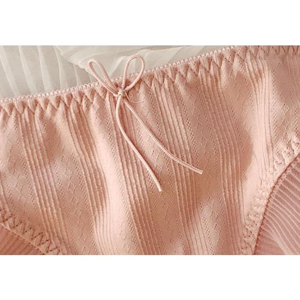 Quần Lót Nữ Cotton Viền Ren Bèo Thời Trang Xuất Đông Âu . Hàng Loại Đẹp.