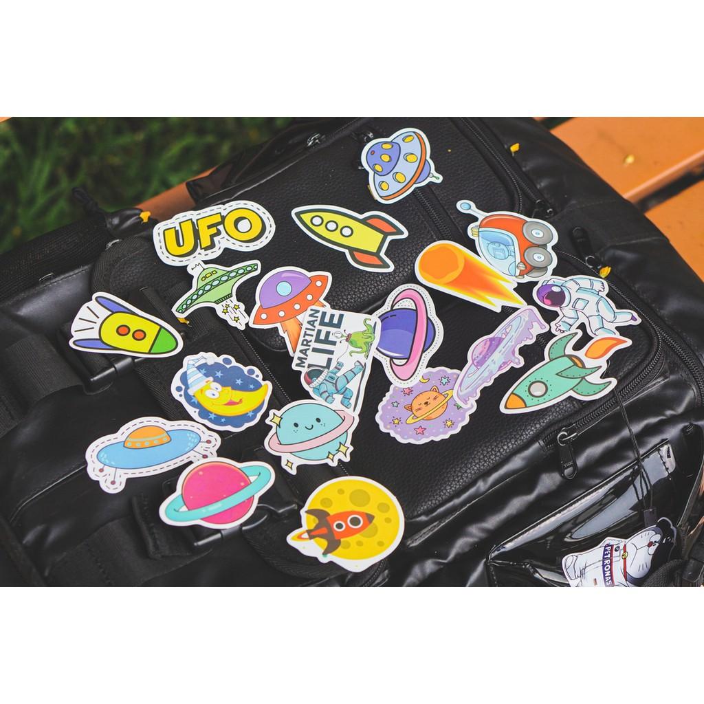 Bộ 50 Sticker (nhãn dán) VŨ TRỤ, NGÂN HÀ - phong cách chibi sễ thương - dán nón bảo hiểm, ghi-ta, tủ lạnh, máy tính