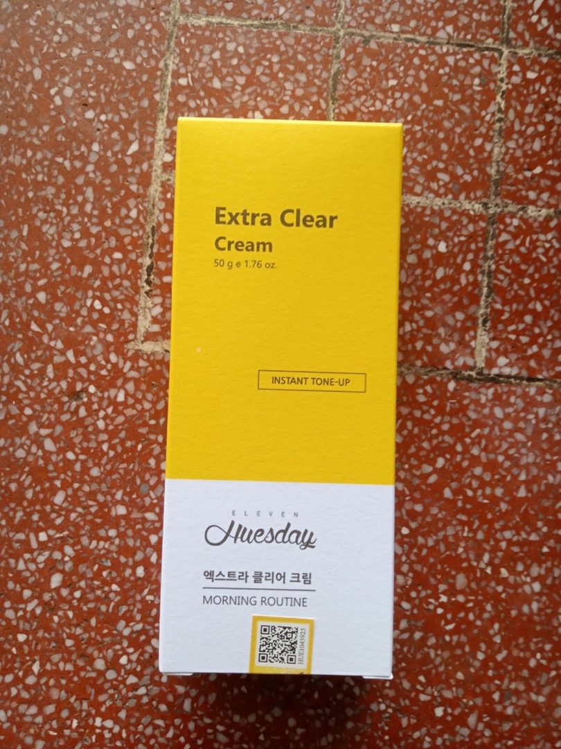 Kem làm trắng da chuyên sâu Extra Clear Cream Huesday 50g