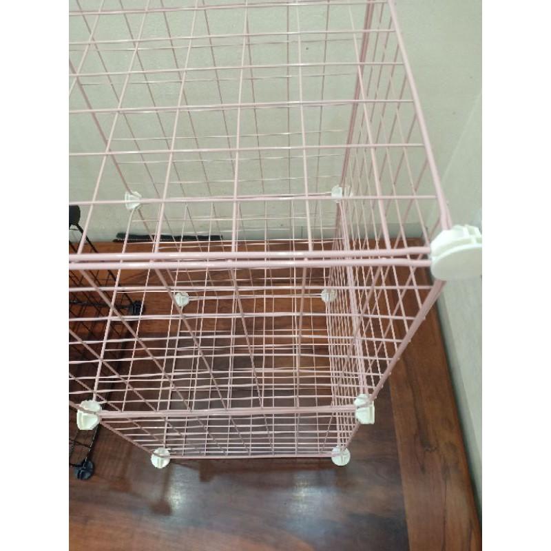 Kệ Để Túi Sách khung lưới sắt Lắp Ghép Ba Tầng kích thước 105*35*35cm