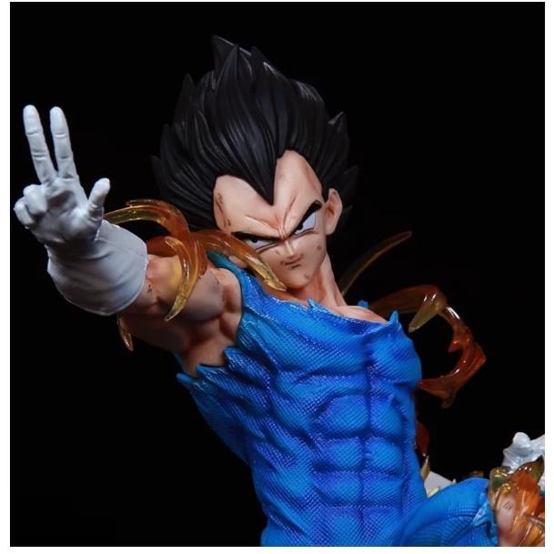 Mô hình Vegeta 3 đầu supper saiyan có led - Dragon ball