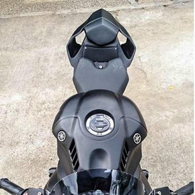 ỐP ĐUÔI R1M ĐỘ CHUẨN DÀNH CHO YAMAHA R15V3- NHỰA COMPOSITE HOÀN HẢO