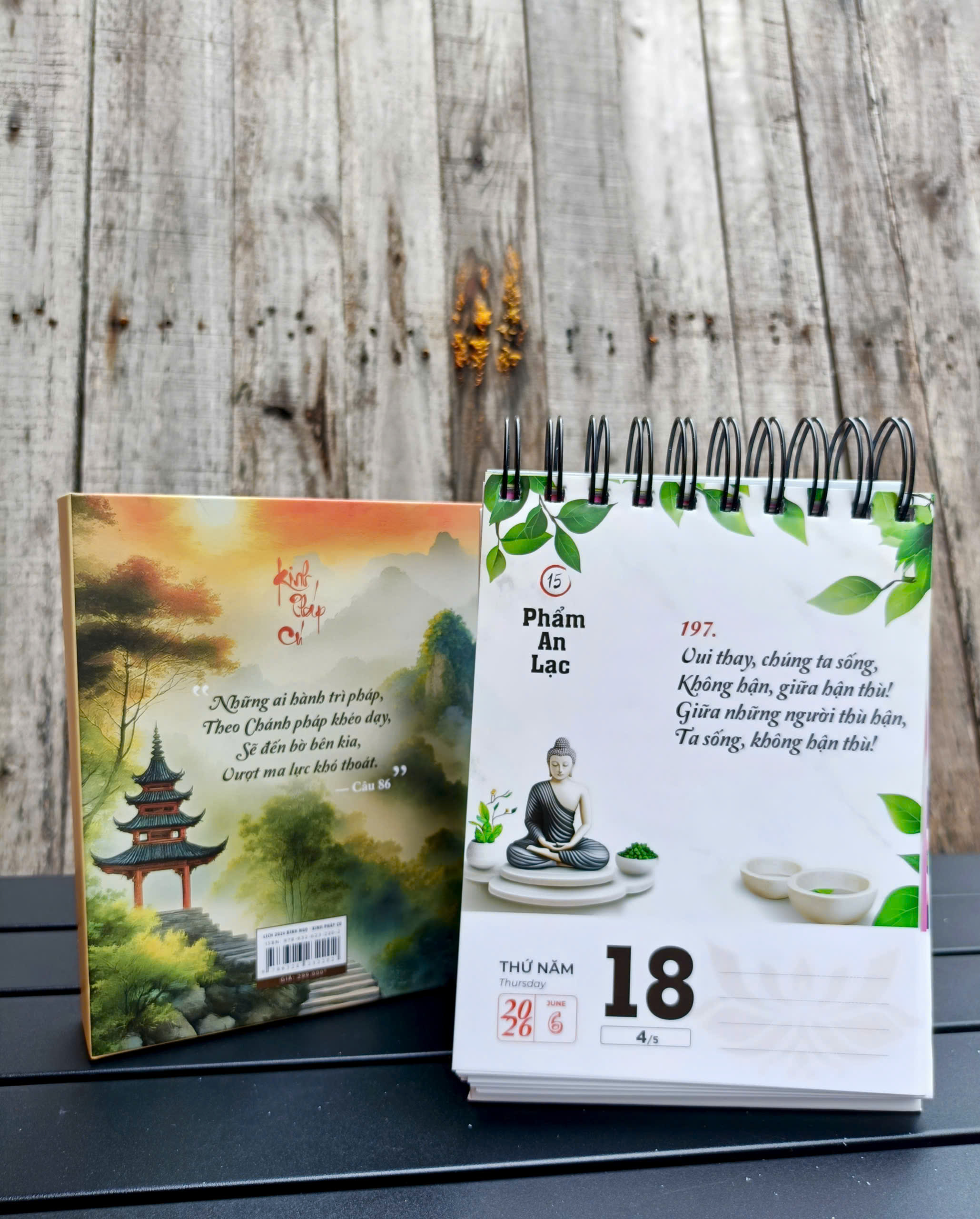 Sách Lịch bàn 2026 - Kinh Pháp Cú (365 ngày)