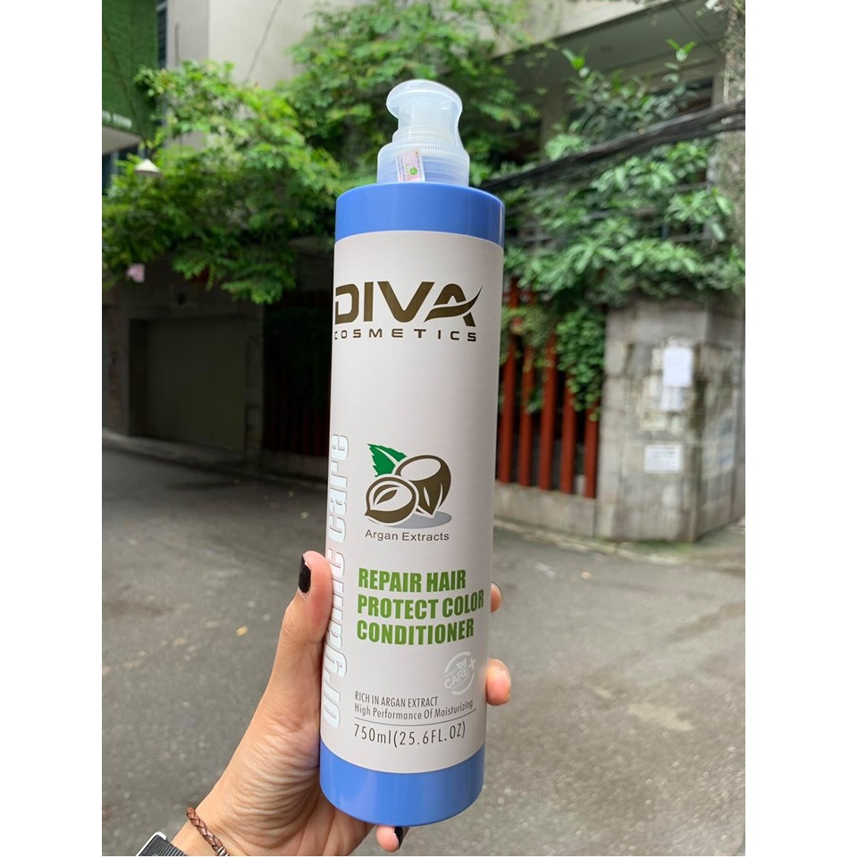 Dầu xả phục hồi và giữ màu Diva (500ML)