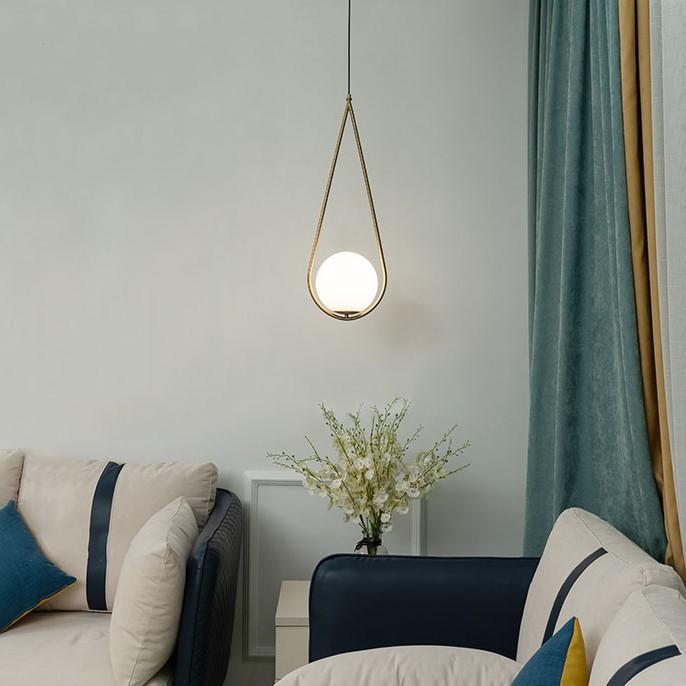 Đèn thả LAMES chao thủy tinh địa cầu, khung mạ vàng hình giọt nước - kèm bóng LED chuyên dụng .