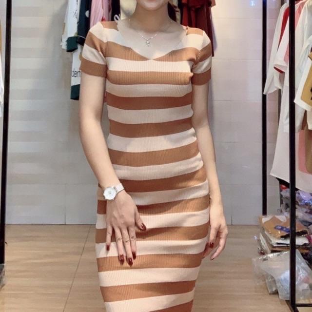 Váy len body có khoá cho con ti sml 40-60kg