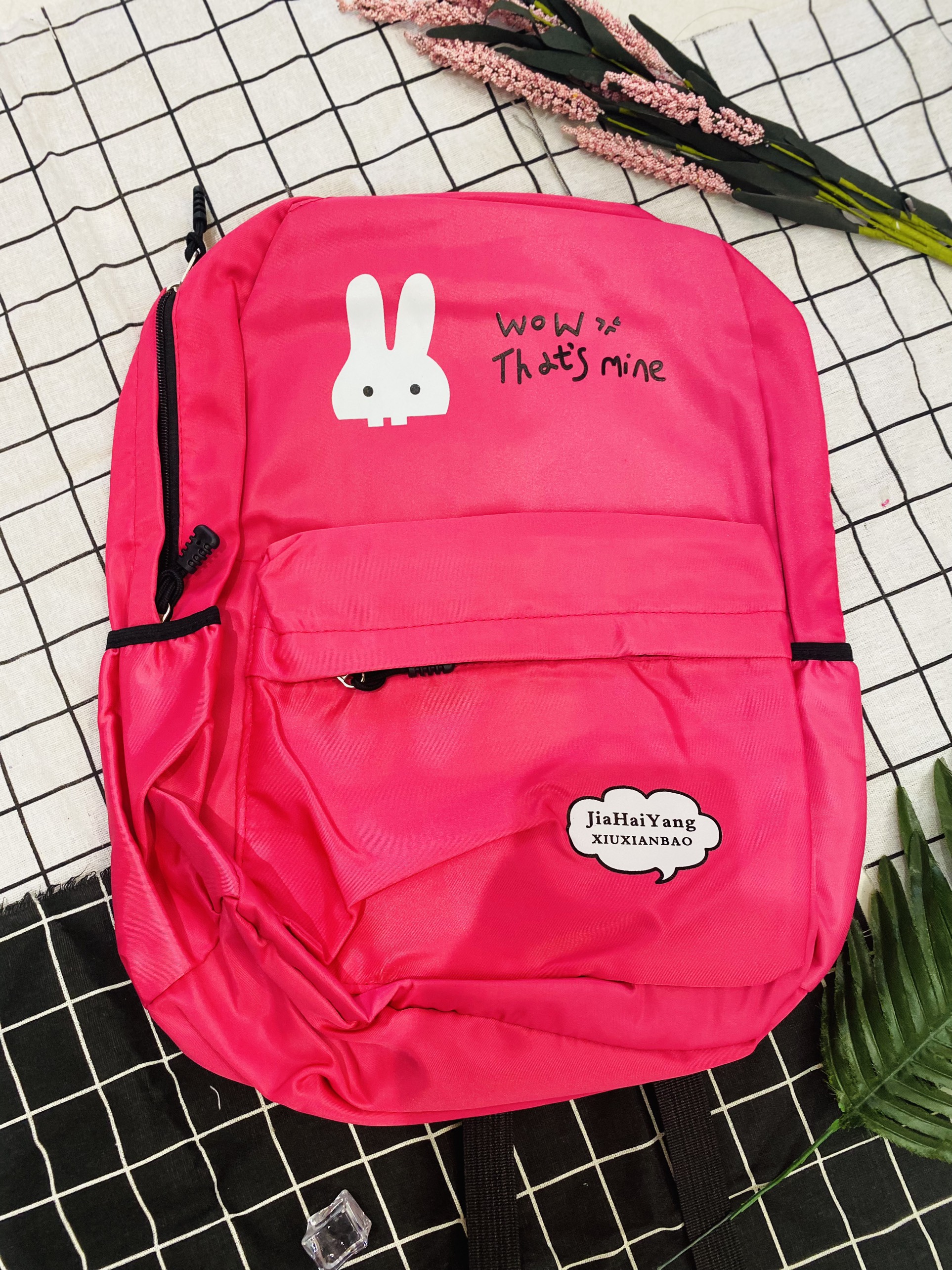 Balo Teen vải dù hình mặt thỏ trắng màu hồng đậm siêu cute -  - HT1116638TH