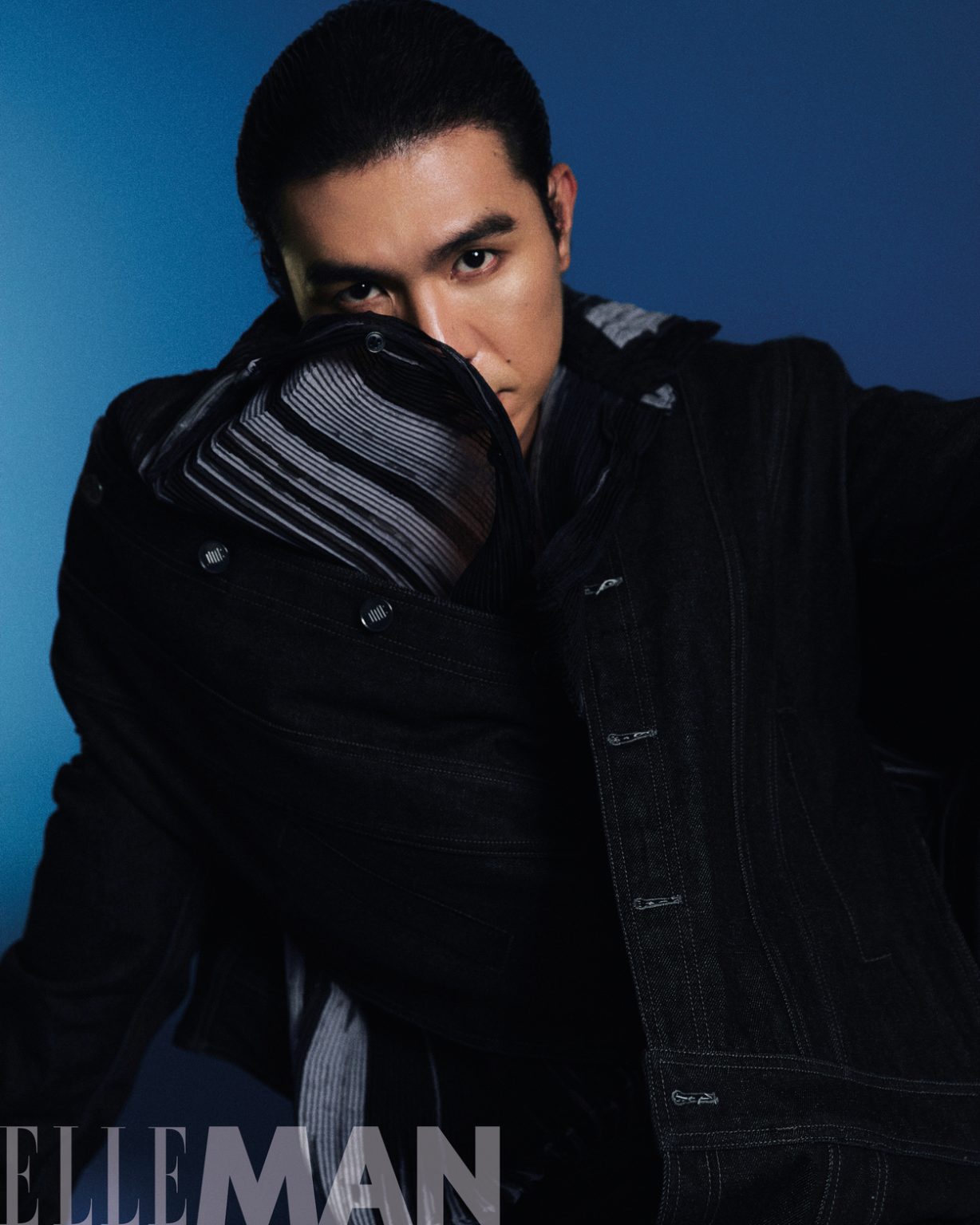 Tạp chí ELLEMAN 10/2025 - Bìa JustaTee - Nhân vật Featuring Steven Nguyễn - The Art Issue (Bìa ngẫu nhiên)