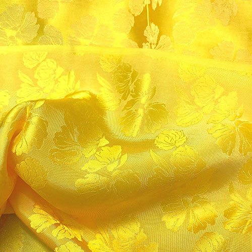 Vải Lụa Tơ Tằm hoa văn bèo sen màu vàng may áo dài, dệt thủ công, khổ rộng 90cm, mềm mượt &amp; thoáng mát