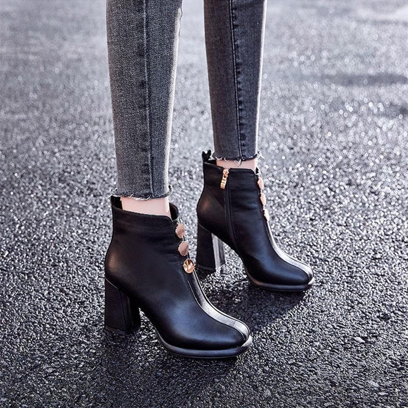 Set Đầm Hai Dây Dệt Kim Cổ Chữ V Dáng Ôm Thời Trang Mùa Thu Mới 2022 Dành Cho Bạn Nữ