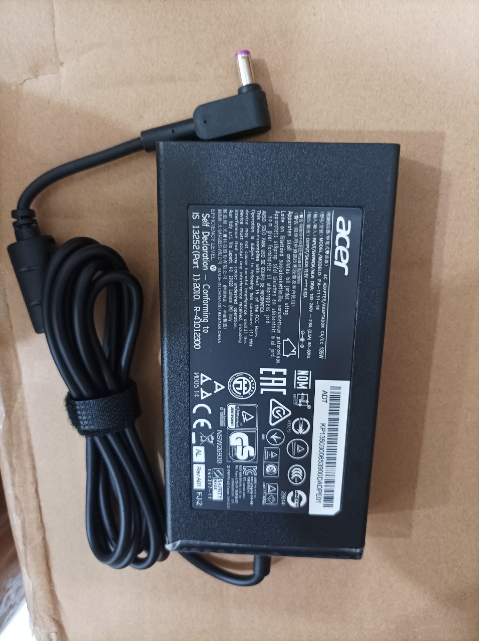 Sạc 19.5V 6.92A dành cho Laptop ACER 135w chân 5.5mm hàng nhập khẩu