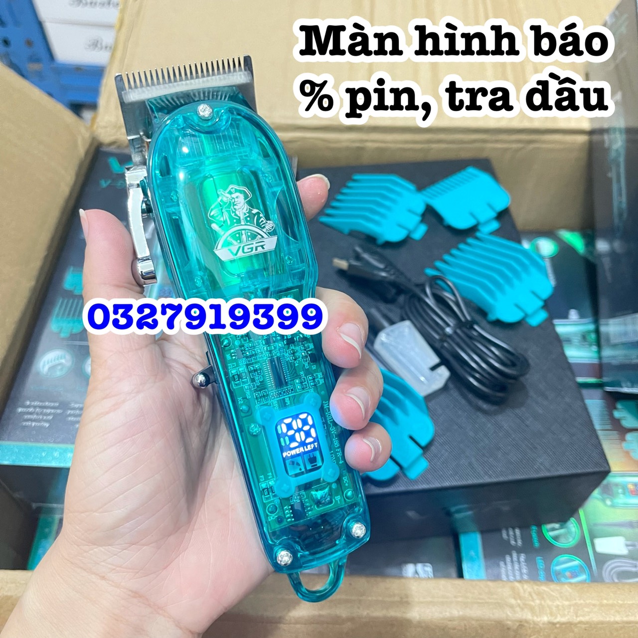 Tông đơ cao cấp VGR 660 - màn hình hiển thị