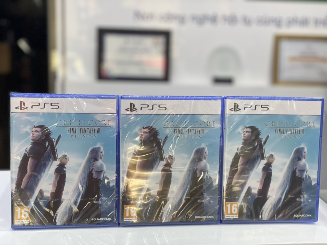 Đĩa Game Crisis Core Final Fantasy VII Reunion Ps5 hàng nhập khẩu