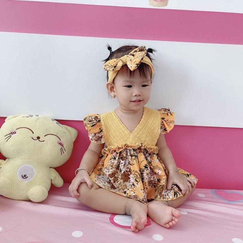 Body váy hoa vàng vải lụa kết hợp đũi xốp cho bé 3-12kg