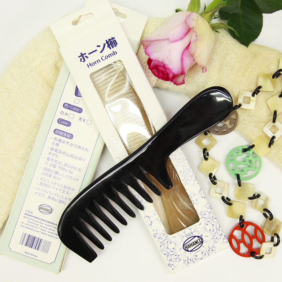 Lược Sừng massage đầu giúp lưu thông máu - COH145 - Lược răng thưa - Horn Comb of HAHANCO