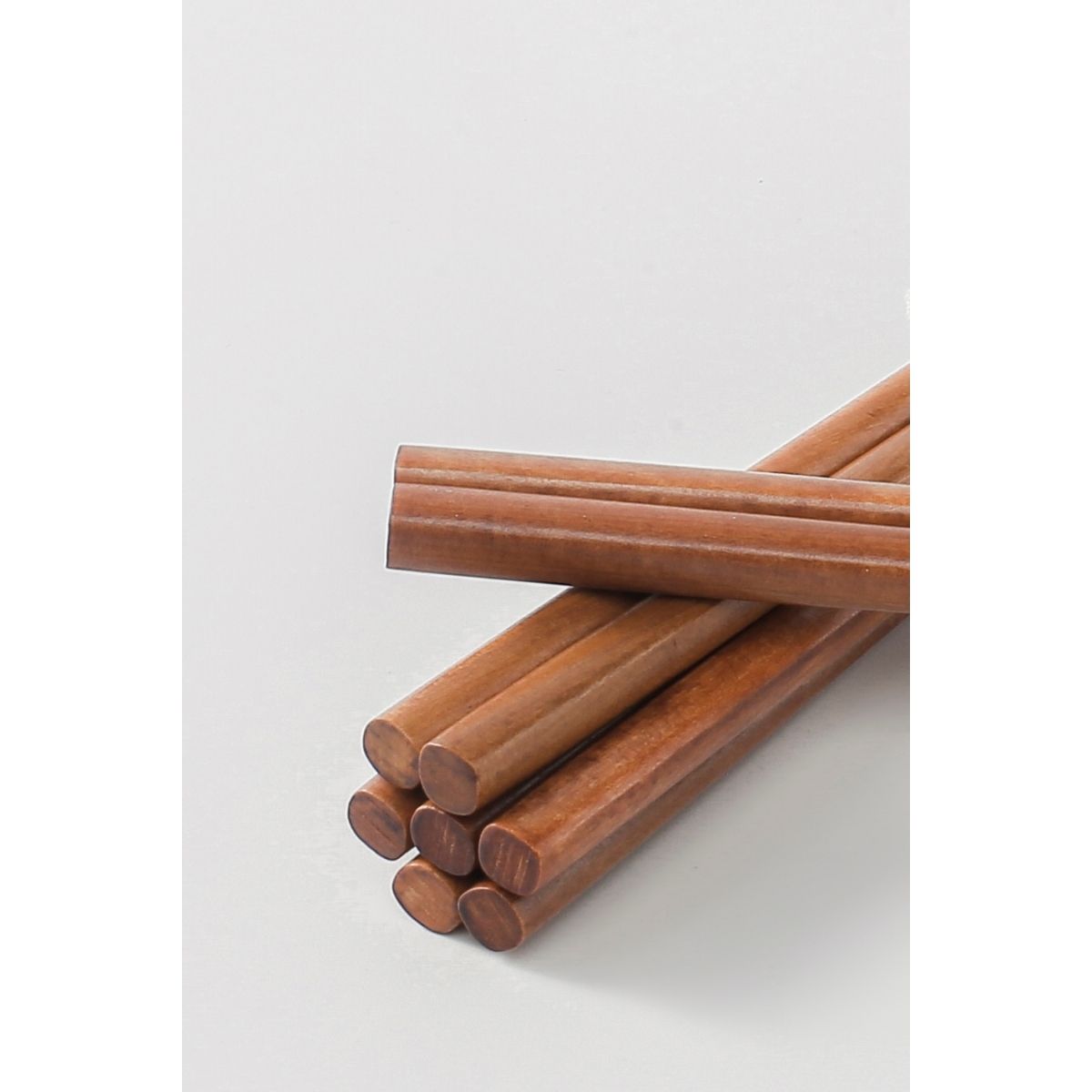 Bộ 10 đôi đũa gỗ căm xe Thăng Long PHUSANG được làm từ gỗ tự nhiên không phủ PU dùng trong nhà hàng khách sạn và bàn ăn