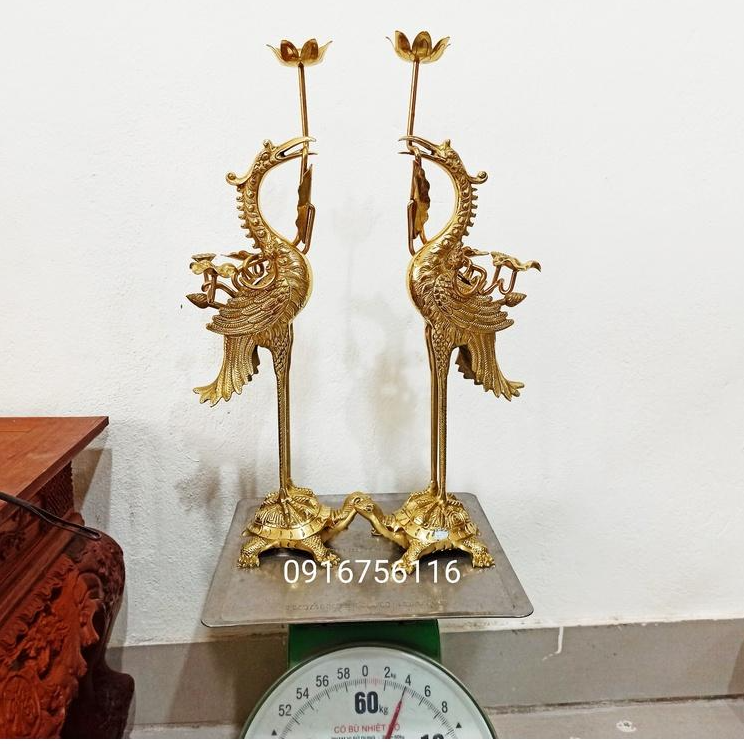 Đôi hạc thờ cao 52cm bằng đồng nguyên chất màu vàng đồng