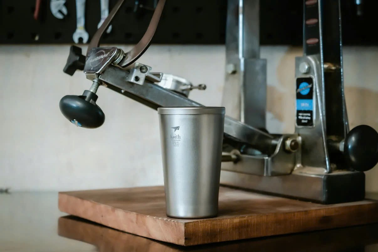Cốc cà phê 2 lớp Keith Titanium Ti3150 320ml